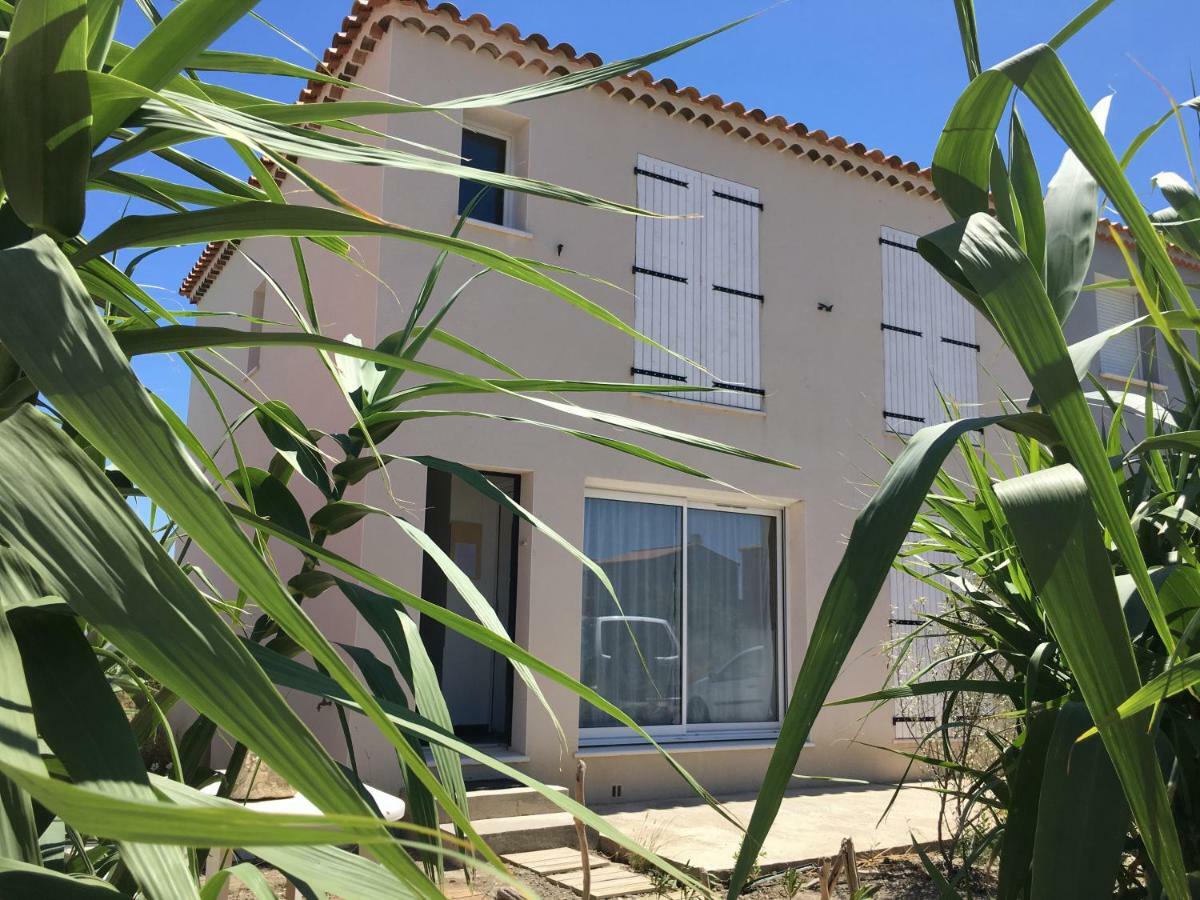 Ferienwohnung En Camargue Salin-de-Giraud Exterior foto