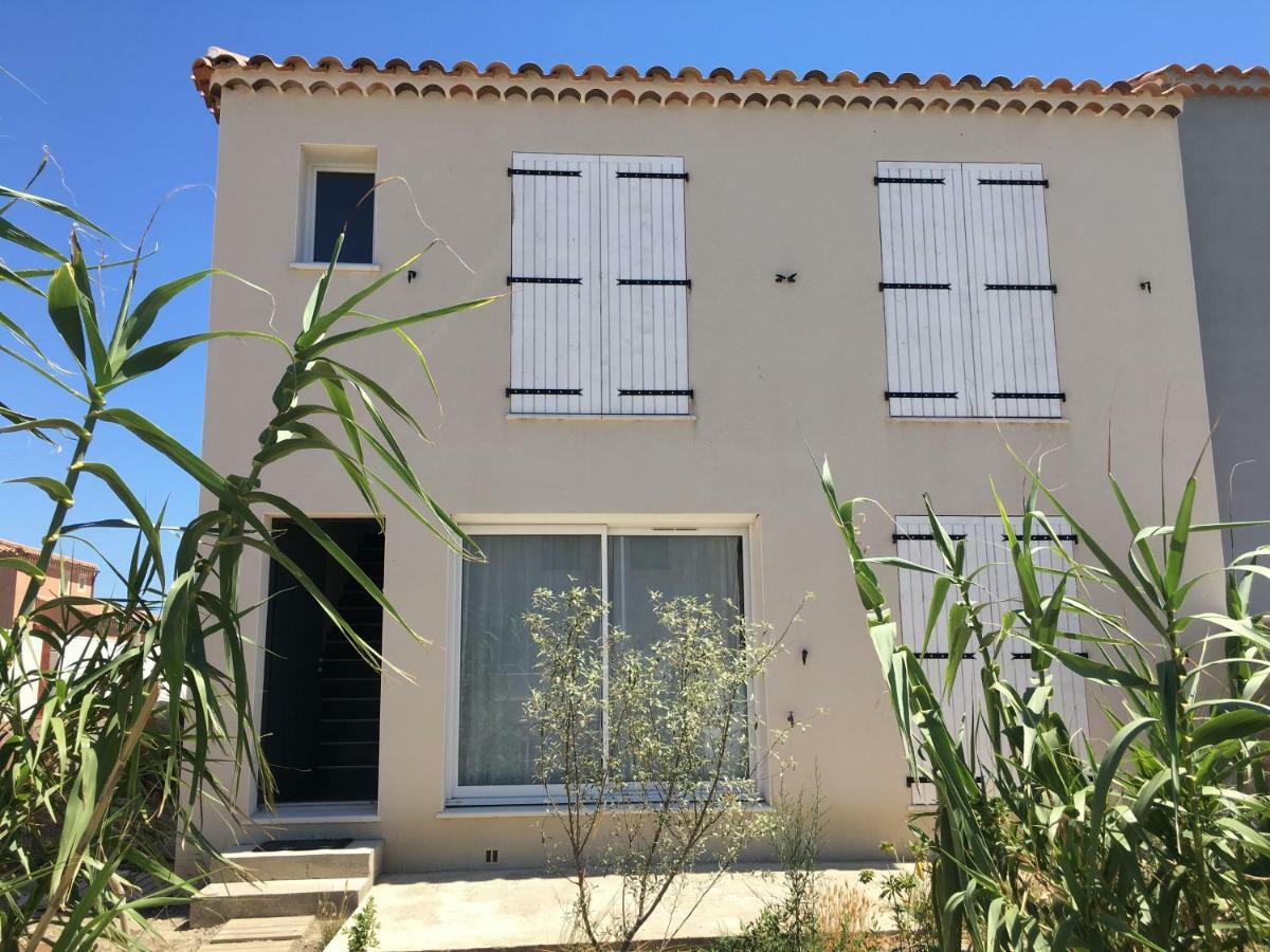 Ferienwohnung En Camargue Salin-de-Giraud Exterior foto
